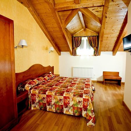 Hotel Montseny Espuy Екстериор снимка